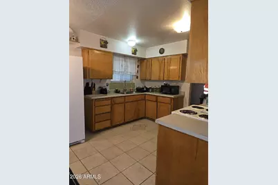 2217 W Wayland Road, Phoenix, AZ 85041 - Photo 5