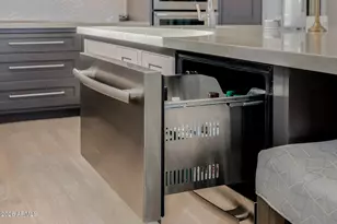 10463 N 101st Pl, Scottsdale, AZ 85258 - Photo 11