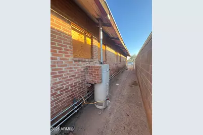 2230 E Taylor Street, Phoenix, AZ 85006 - Photo 9