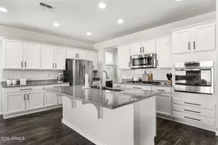 22556 N 100th Ave, Peoria, AZ 85383 - Photo 5