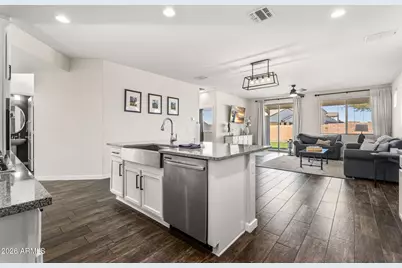 22556 N 100th Avenue, Peoria, AZ 85383 - Photo 9