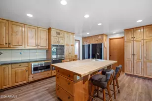 5944 E Calle Del Norte, Phoenix, AZ 85018 - Photo 9