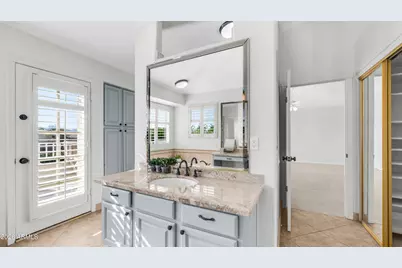 1467 E Amberwood Drive, Phoenix, AZ 85048 - Photo 31