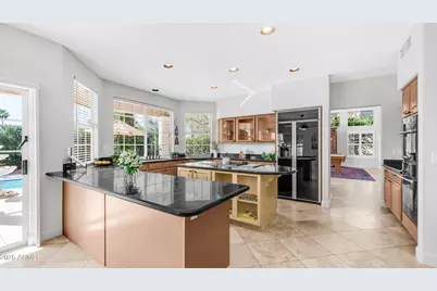 1467 E Amberwood Drive, Phoenix, AZ 85048 - Photo 23