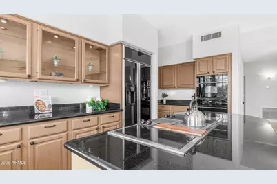 1467 E Amberwood Drive, Phoenix, AZ 85048 - Photo 25