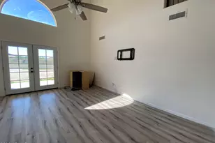 10254 S Hopi Ln, Goodyear, AZ 85338 - Photo 5