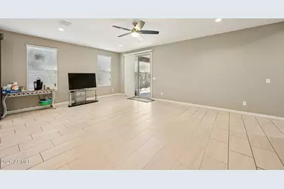 10736 W Bronco Trail, Peoria, AZ 85383 - Photo 3