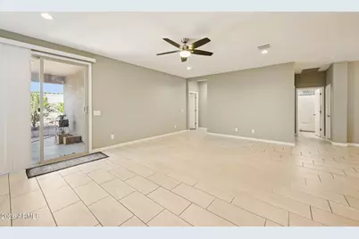 10736 W Bronco Trail, Peoria, AZ 85383 - Photo 5