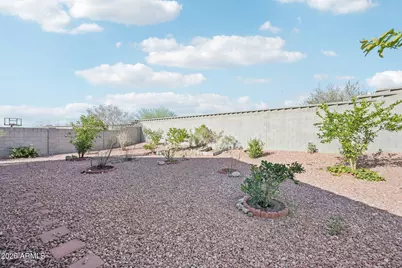 10736 W Bronco Trail, Peoria, AZ 85383 - Photo 25