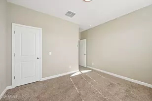 10736 W Bronco Trail, Peoria, AZ 85383 - Photo 19