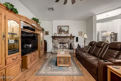 24021 S Starcrest Drive, Sun Lakes, AZ 85248 - Photo 9