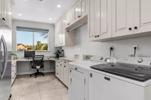 6910 E Saddleback Cir, Mesa, AZ 85207 - Photo 29