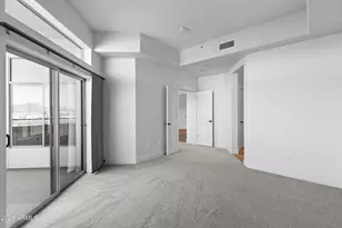 945 E Playa Del Norte Dr, Tempe, AZ 85288 - Photo 9