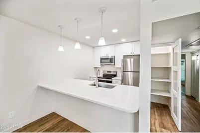 4139 N 27th Street # 4, Phoenix, AZ 85016 - Photo 9