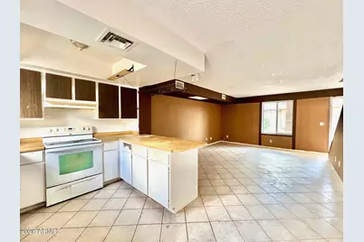 6120 W Townley Avenue, Glendale, AZ 85302 - Photo 5