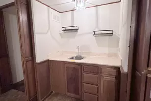 943 E Kortsen Rd, Casa Grande, AZ 85122 - Photo 15