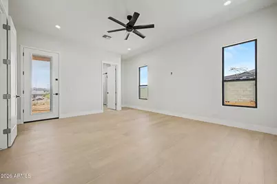 612 E Amber Sun Drive, Phoenix, AZ 85085 - Photo 33