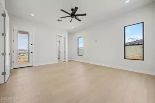 612 E Amber Sun Dr, Phoenix, AZ 85085 - Photo 33