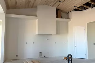 612 E Amber Sun Dr, Phoenix, AZ 85085 - Photo 3