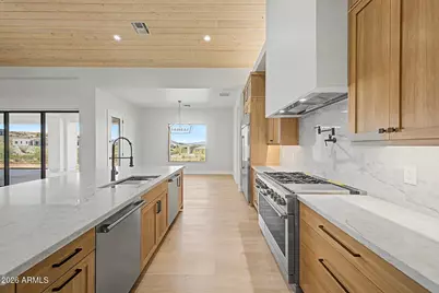 612 E Amber Sun Drive, Phoenix, AZ 85085 - Photo 13
