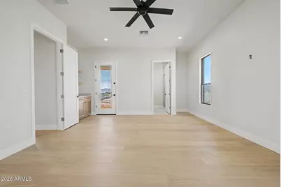 612 E Amber Sun Drive, Phoenix, AZ 85085 - Photo 35