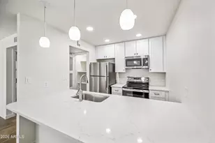 4139 N 27th St, Phoenix, AZ 85016 - Photo 9