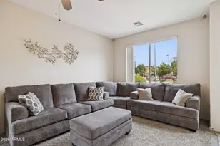 944 S Porter St, Gilbert, AZ 85296 - Photo 5