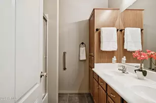 944 S Porter St, Gilbert, AZ 85296 - Photo 33