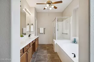 944 S Porter St, Gilbert, AZ 85296 - Photo 25