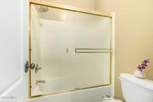 1919 W Bonanza Ln, Phoenix, AZ 85085 - Photo 41