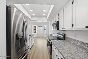 1021 S Greenfield Rd, Mesa, AZ 85206 - Photo 7