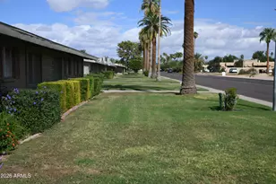 12208 N 103rd Ave, Sun City, AZ 85351 - Photo 3