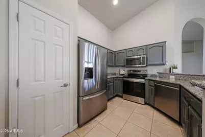 13260 W Palm Lane, Goodyear, AZ 85395 - Photo 33