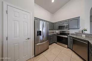 13260 W Palm Ln, Goodyear, AZ 85395 - Photo 29