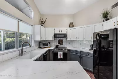 17453 N 14th Street, Phoenix, AZ 85022 - Photo 11