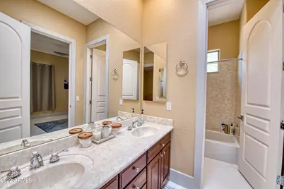 2106 E Beth Drive, Phoenix, AZ 85042 - Photo 37