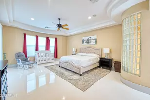 2106 E Beth Dr, Phoenix, AZ 85042 - Photo 25