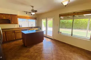 4930 W Torrey Pines Cir, Glendale, AZ 85308 - Photo 17