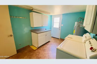 4930 W Torrey Pines Circle, Glendale, AZ 85308 - Photo 31