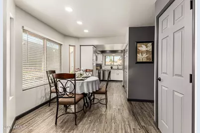 1384 N Carriage Lane, Chandler, AZ 85224 - Photo 9