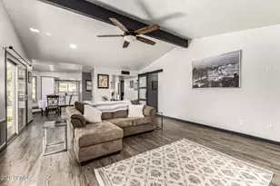 1384 N Carriage Ln, Chandler, AZ 85224 - Photo 5