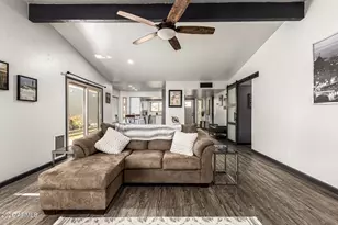 1384 N Carriage Ln, Chandler, AZ 85224 - Photo 7