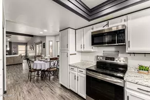 1384 N Carriage Ln, Chandler, AZ 85224 - Photo 13