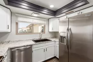 1384 N Carriage Ln, Chandler, AZ 85224 - Photo 31