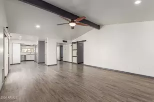 1384 N Carriage Ln, Chandler, AZ 85224 - Photo 7