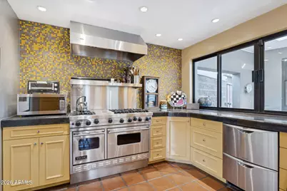 146 E Mariposa Street, Phoenix, AZ 85012 - Photo 3