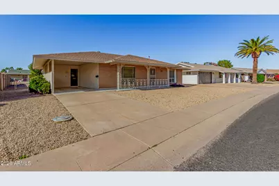10726 W Camelot Circle, Sun City, AZ 85351 - Photo 1