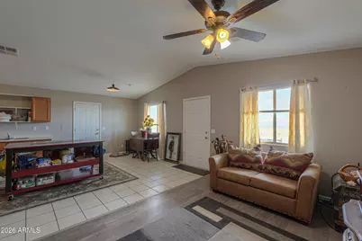 8210 W Concordia Drive, Arizona City, AZ 85123 - Photo 5
