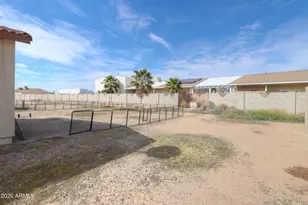 8210 W Concordia Dr, Arizona City, AZ 85123 - Photo 39