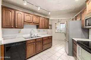 14019 N 111th Ave, Sun City, AZ 85351 - Photo 11